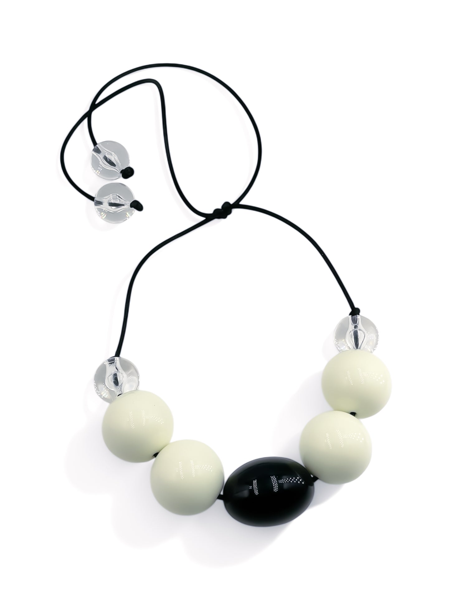 POLAR BEAD NECKLACE