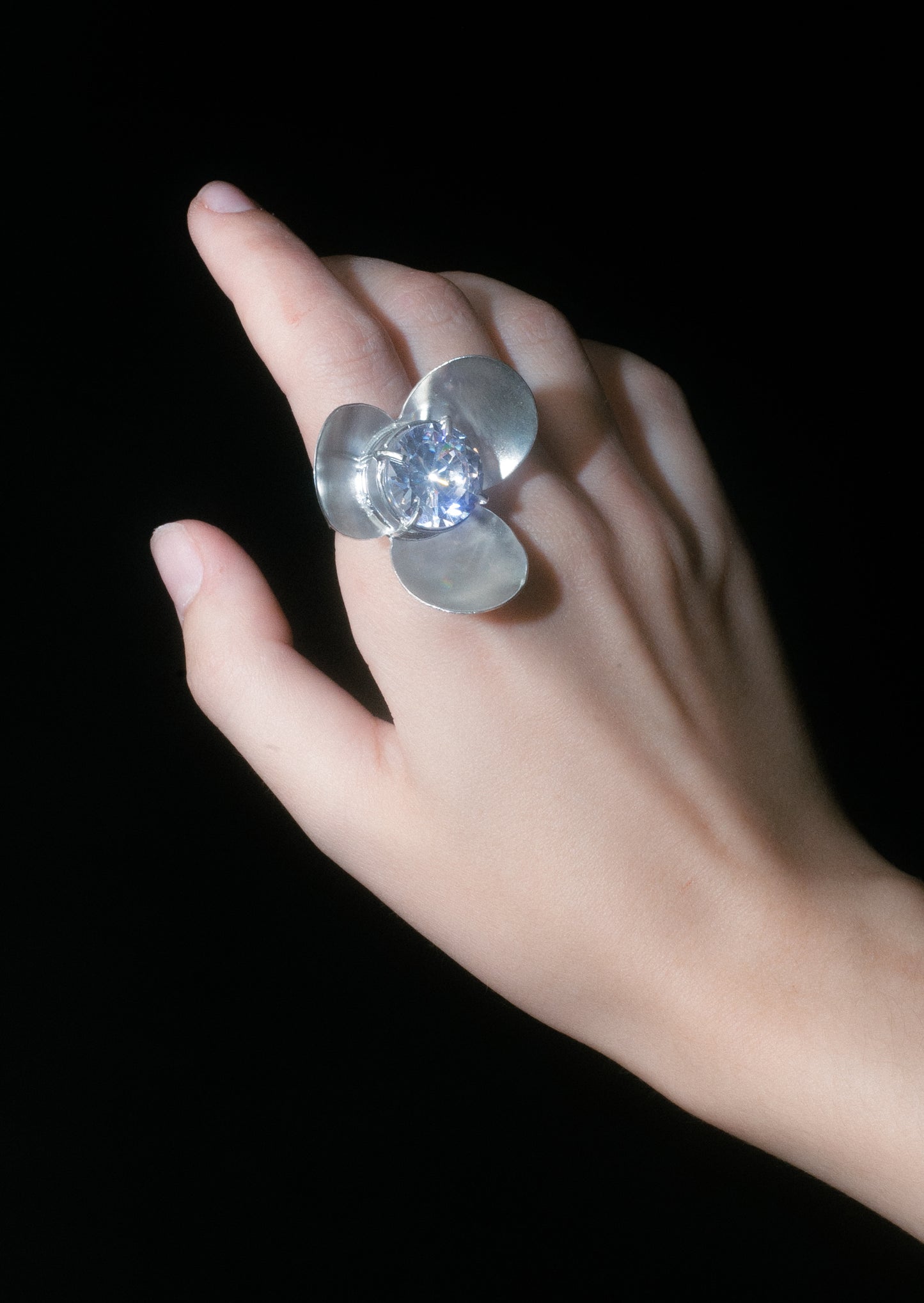 CRYSTAL PETAL RING